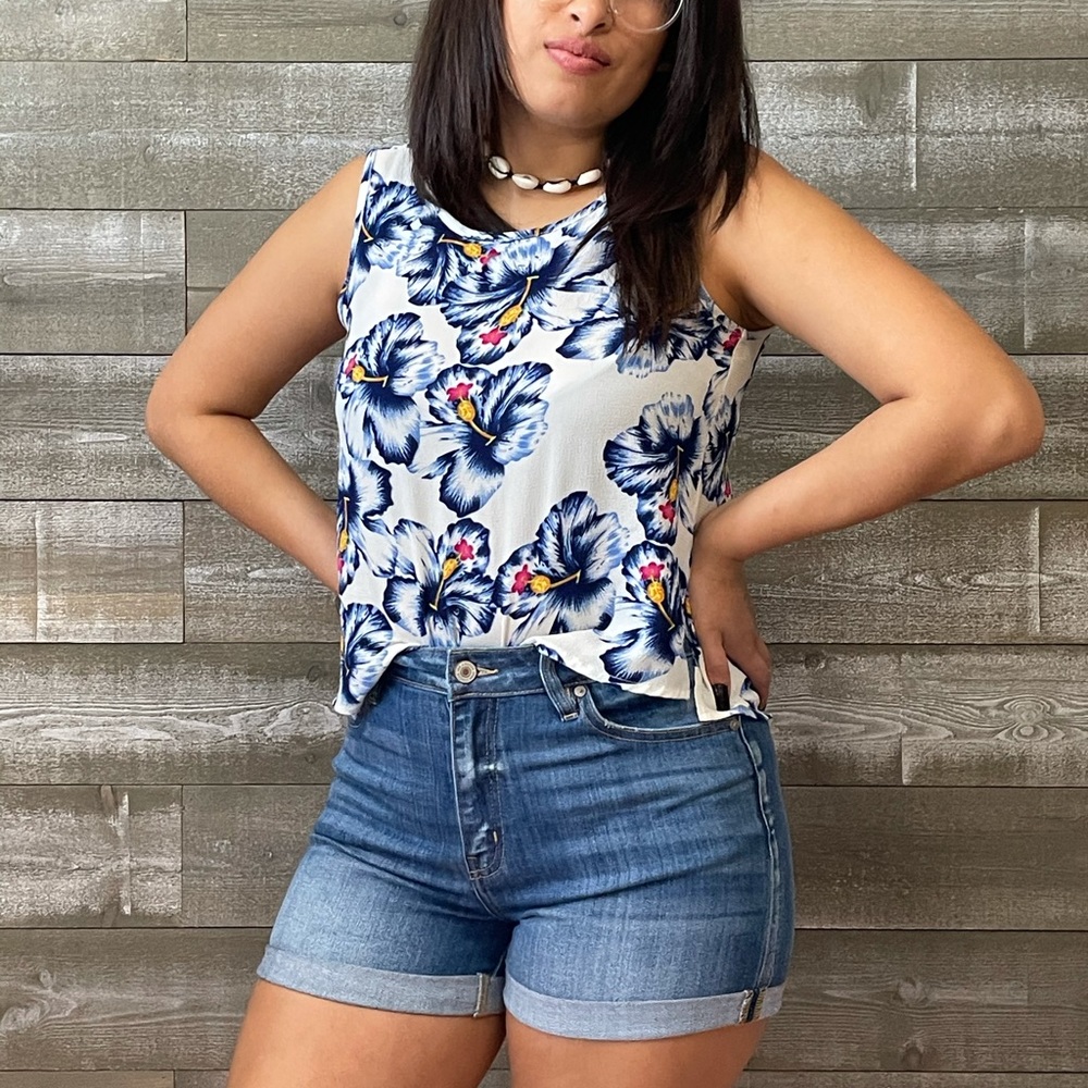 NEW! Kancan denim high rise shorts NWT - Picture 4 of 16